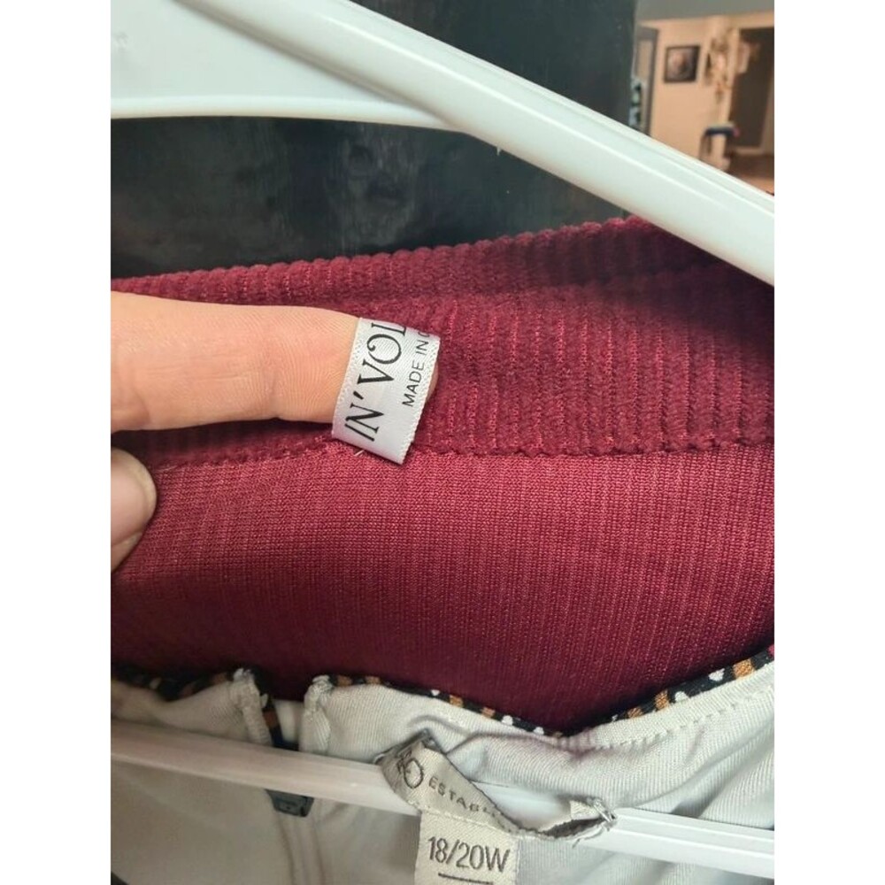 Women’s 18/20 Bundle - Picture 4 of 6